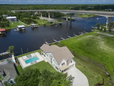 Intracoastal Waterfront Real Estate in Ponte Vedra Beach, FL — Custom Home Builders project by FaverGray Homes