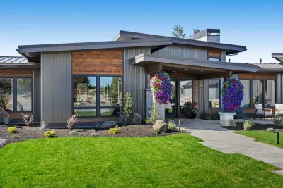 Makena Custom Homes - Solar Panel Installation Services in Bend, OR