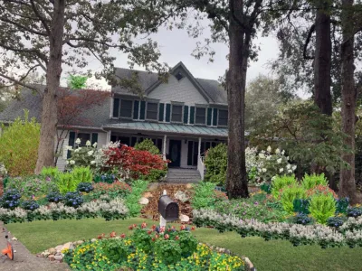 Chesapeake Wooded Frontyard — Landscape Design project by Wild Works Of Whimsy, LLC in Chesapeake