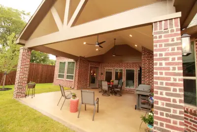Enclosed Patio — Custom Home Builders project by Chellyanna - Custom Homes, Additions, Renovations