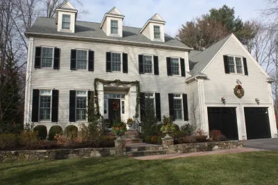 Bloom &Twig Designs - Landscape Design in Wellesley, MA
