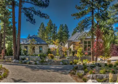 Tailored Montreux G — Custom Home Builders project by LakeCrest Builders