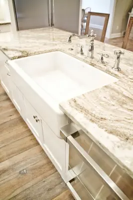 Tailored Prevo Kitchen - Columbiana, OH — Custom Home Builders project by Master Plan Builders & Master Plan Design