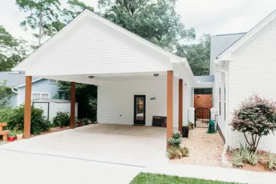 Dellwood In-Law Suite Expansion — Custom Home Builders project by Roberts Construction Services, LLC