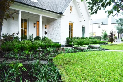SIMPLISTIC FRONT & BACK YARD LANDSCAPE by Blount Designs