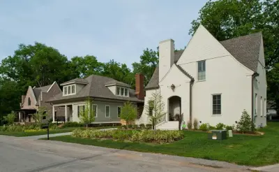 Evans Street Six by Gregg Homebuilding Company