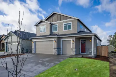 Evergreen Family Residence — Custom Home Builders project by Evergreen Homes