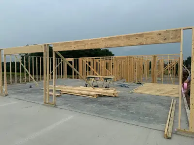 Muntz Contracting - Patio Design & Installation in Fairfield, IA