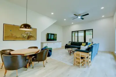 Complete Mid-Century Modern Home Renovation in Dallas, TX — Custom Home Builders project by Chellyanna - Custom Homes, Additions, Renovations