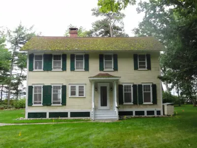 Conquest Builders, Inc. - Tile & Stone Installation Services in Charlevoix, MI