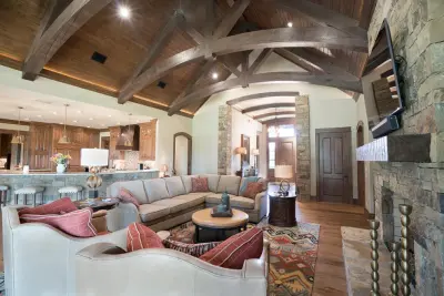 Carlyle Homes - Flooring Installation Services in Troup, TX
