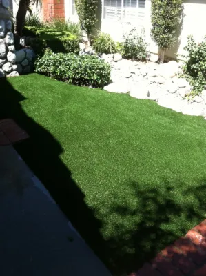 Hollywood Hills Residence - Backyard turf next to dry gravel bed — Landscape Construction project by Allstate Landscape & Southwest Greens in Los Angeles