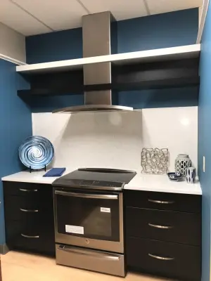 Modern Kitchen — Kitchen Remodeling project by Kitchens Inc.