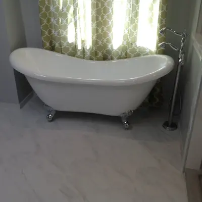 Hall Family Primary Bathroom by Persona Kitchen & Bath Solutions, LLC
