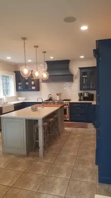 DJI Services Inc - Custom Cabinets & Cabinetry in Naperville, IL
