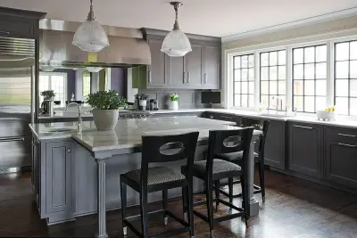 Heritage Residence with Modernized Kitchen — Kitchen Remodeling project by Kitchen Studio: Kansas City