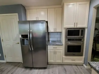 Roma General Contractor LLC - Flooring Installation Services in Auburn, WA