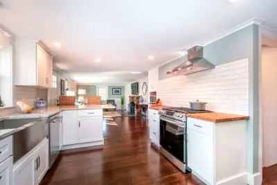 Home Design Studio - Interior Design & Decorating in Kingston, MA