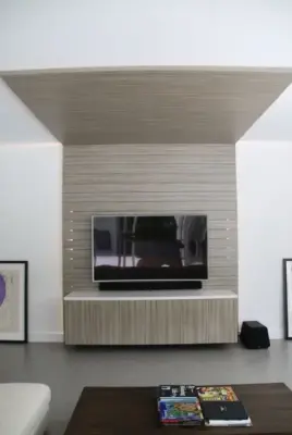 Media Hubs — Kitchen Remodeling project by Sofia Garcia