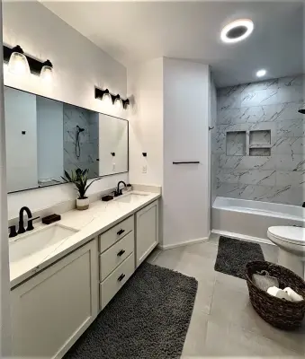 Roma General Contractor LLC - Flooring Installation Services in Auburn, WA