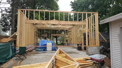 Double Dog Construction - Plumbing Services in Escanaba, MI