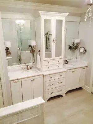 Kingsgate Primary Bathroom — Kitchen Remodeling project by Bennett Construction Company