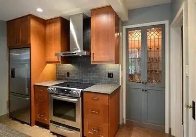 D Saunders Contracting LLC - Flooring Installation Services in Irwin, PA