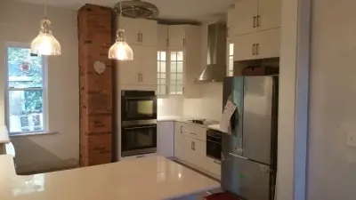 D Saunders Contracting LLC - Flooring Installation Services in Irwin, PA