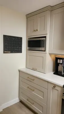 Kitchen-Red Stone Road, Weatogue — Kitchen Remodeling project by D.E. Jacobs Associates, Inc.