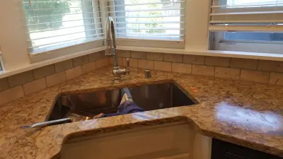 Design Decorating & Kitchens LLC - Custom Cabinets & Cabinetry in Milwaukee, WI