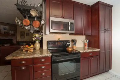 The Cabinetry and Tile Studio - Kitchen Remodeling in Cleburne, TX
