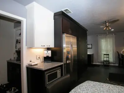 Midtown Cabinetry & Designs - Countertop Installation Services in Kemah, TX