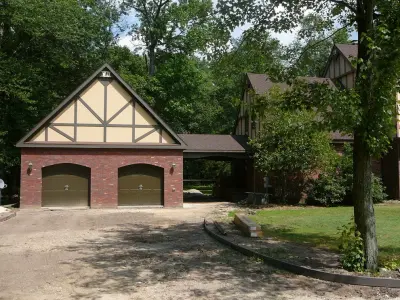 Irish Wülf Construction/Coffee, Inc - Roofing & Gutter Services in Laurel, DE
