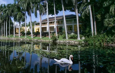 Bermuda Landscape & Design - Landscape Maintenance in Lake Worth, FL