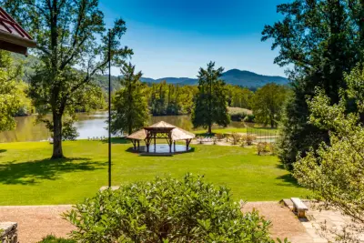 Grove Park Fine Homes - Custom Home Builders in Biltmore Lake, NC