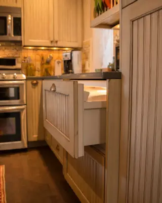 D M C / D Maahs Construction, LLC - Custom Cabinets & Cabinetry in Santa Fe, NM