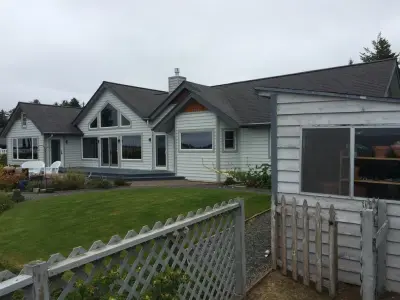 Excel Professional Home Improvements - Roofing & Gutter Services in Coos Bay, OR