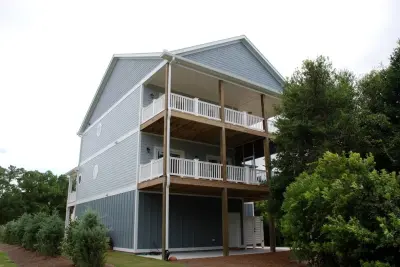 Crystal Coast Construction Unlimited LLC - Custom Home Builders in Emerald Isle, NC
