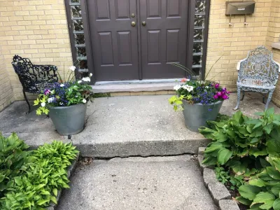 Bob's Landscaping - Outdoor Lighting Installation in Barrington, IL