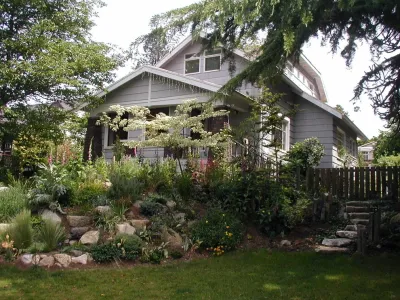 Private Residence Garden - Broadview, Seattle by Borealis Landscape & Design DBA Skipley Farm