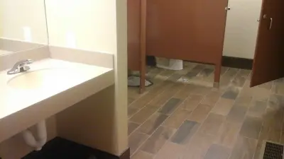Smart Choice Construction - Flooring Installation Services in Sioux City, IA