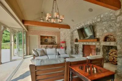 Shrock Premier Custom Construction - Bathroom Remodeling in Loudonville, OH