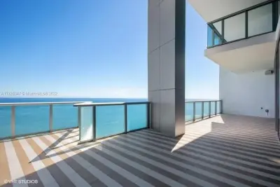Build Pro Construction Inc. - Flooring Installation Services in Cooper City, FL