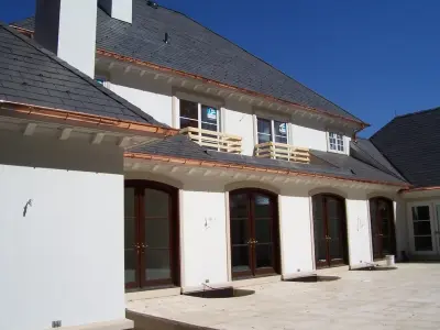 Springfield Restoration & Remodeling - Roofing & Gutter Services in Fort Wayne, IN