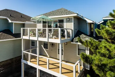 Outer Banks Cottage Renovations - Deck Building & Repair in Kitty Hawk, NC