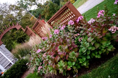 Brian-Kyles Landscapes of Distinction - Landscape Maintenance in Lorain, OH
