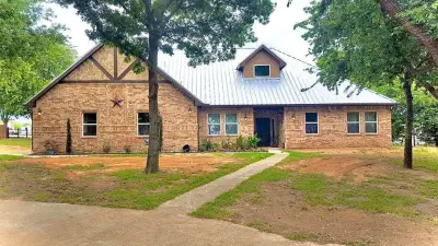 MAV Construction and Design - Insulation Installation in Waxahachie, TX