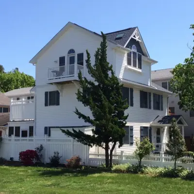 Custom Crafts Building & Remodeling - Deck Building & Repair in Millville, DE