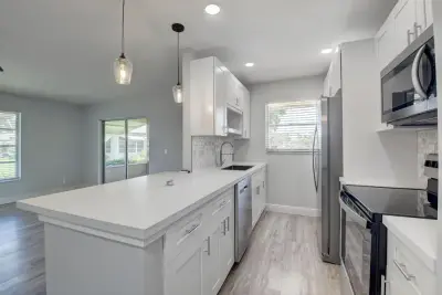 Covenant Remodeling - Countertop Installation Services in West Palm Beach, FL