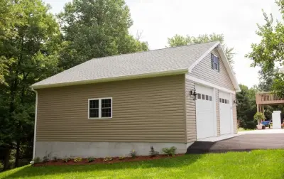 Yorklyn Construction Co - Roofing & Gutter Services in York, PA